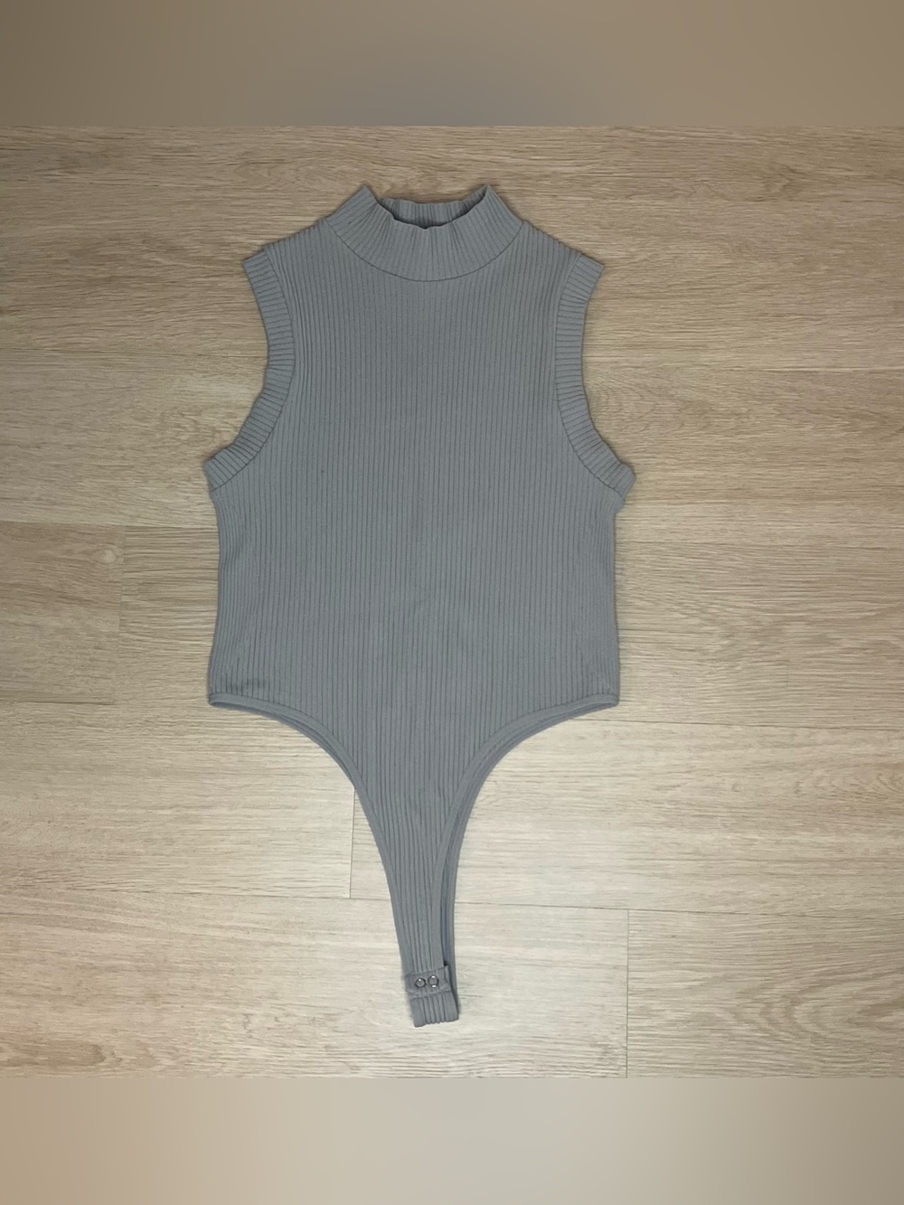 Sugar & Rose Sleeveless Ribbed Mock Neck Bodysuit in Light Gray